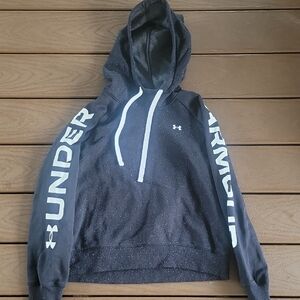 Under Armour Womenen's Black Hoodie with White Accents
